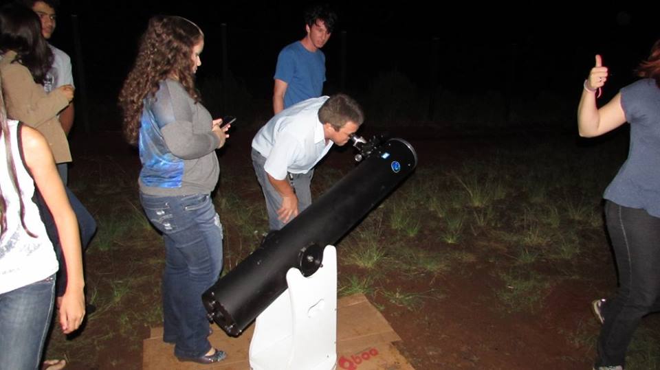 Alunos do projeto Pbis do Campus Coronel Vivida promovem a I Noite da Astronomia
