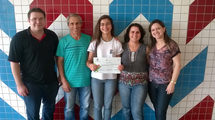 Campus Pitanga tem aluna premiada na Olimpíada Brasileira de Matemática das Escolas Públicas